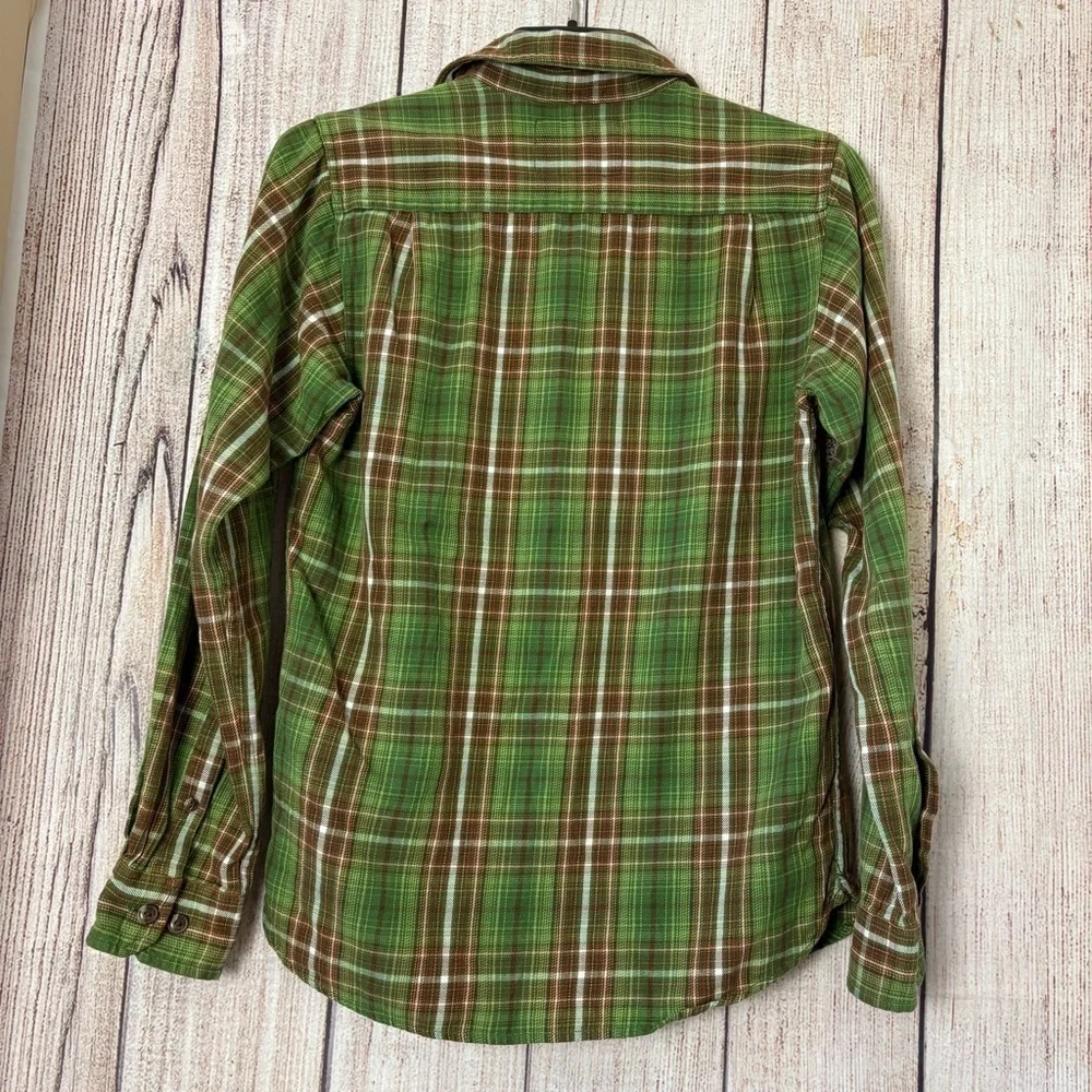 The North Face Mens Plaid Long Sleeve Button up shirt size Small